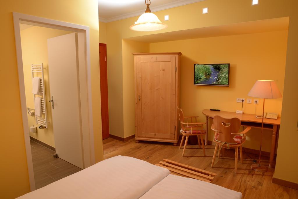 Landgasthof Haueis Marktleugast Quarto foto